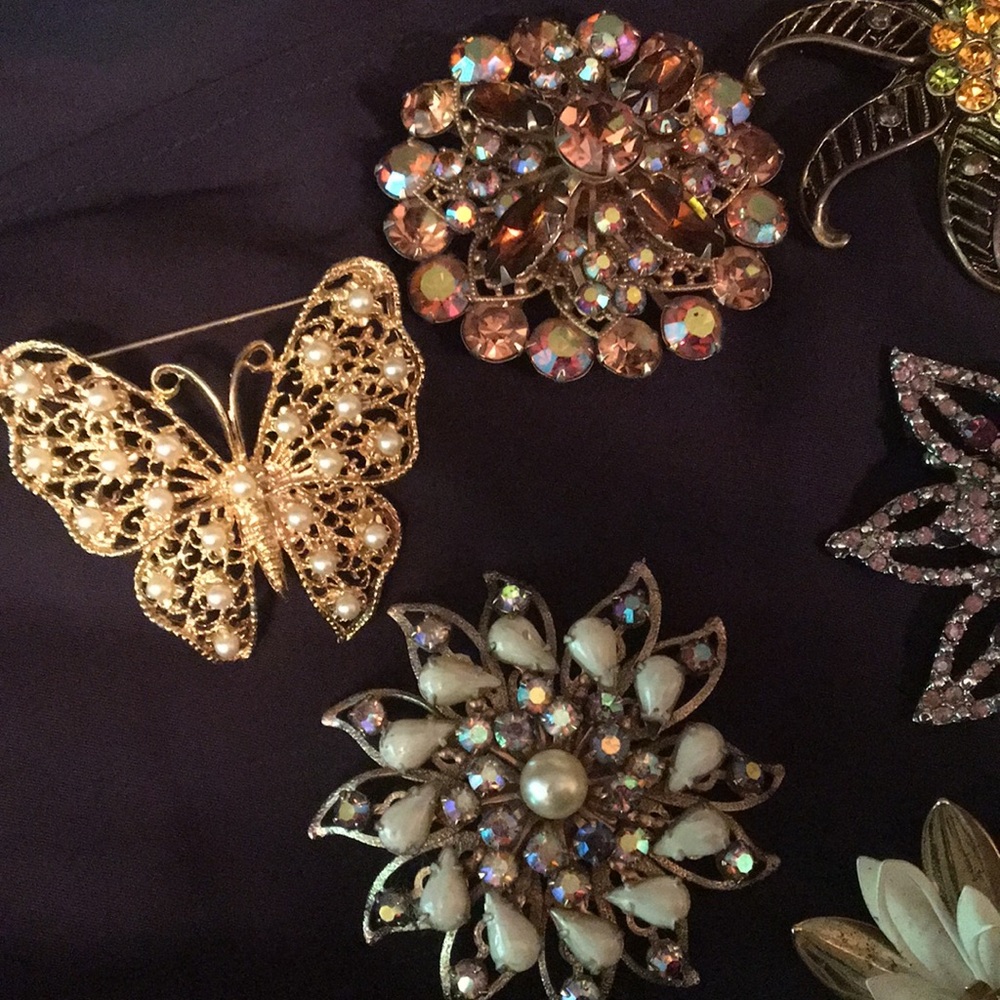 Vintage Brooch 6 Piece Bundle - Picture 3 of 5